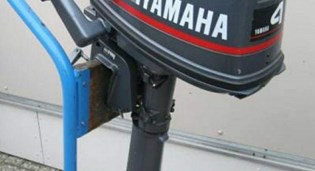 Politie zoekt getuigen diefstal Yamaha 2takt 4pk motor in Medemblik