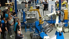 Rolan Robotics viert jubileum onder grote belangstelling